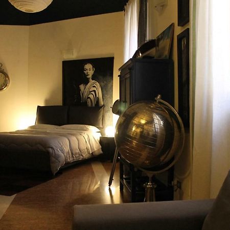 Griffoni Loft Apartment โบโลญญา ภายนอก รูปภาพ