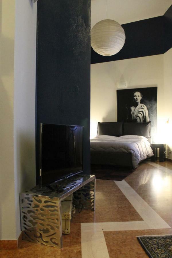 Griffoni Loft Apartment โบโลญญา ภายนอก รูปภาพ