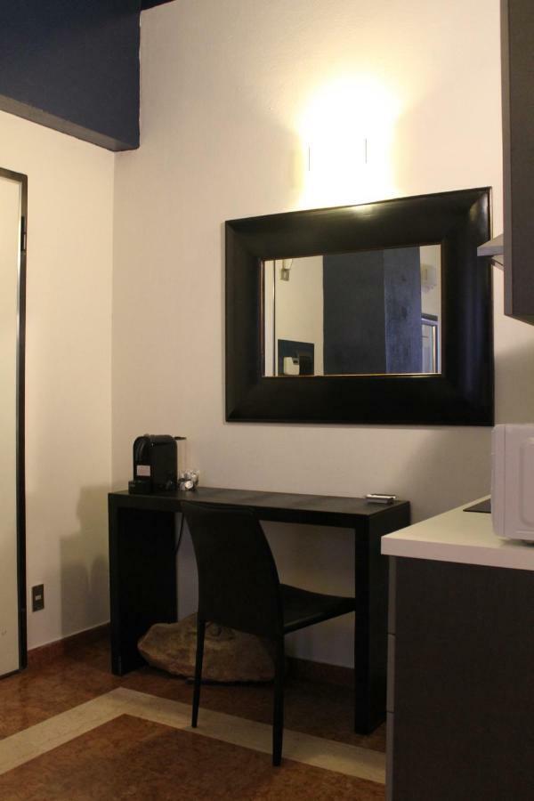 Griffoni Loft Apartment โบโลญญา ภายนอก รูปภาพ